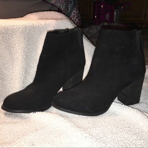 UO Black Faux Suede Heeled Booties